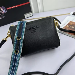 prada aaa qualite mini sac a main pour femme s_1272aa0